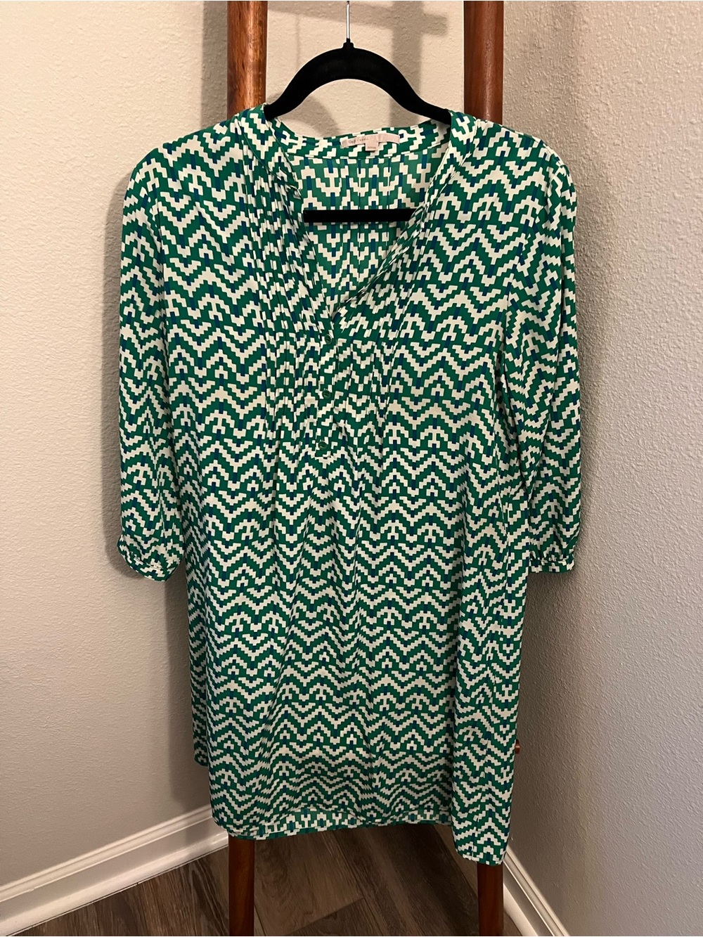 GAP Green and White Zigzag Midi Dress